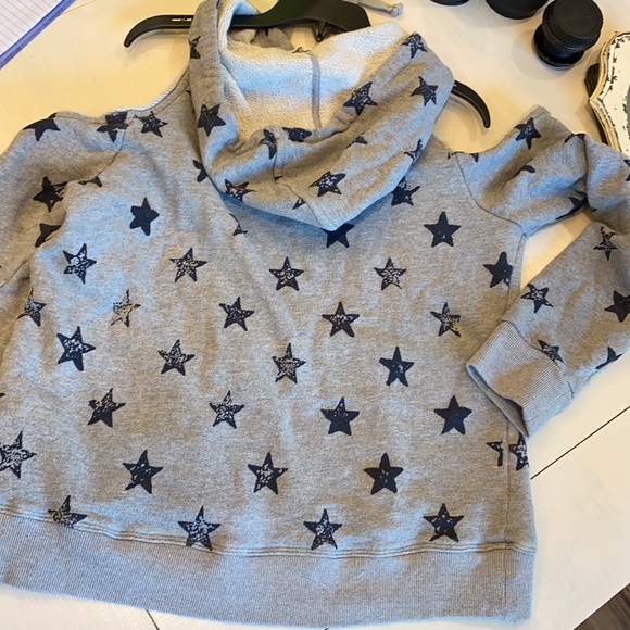 Stories hoodie no shoulders - Picture 5 of 5